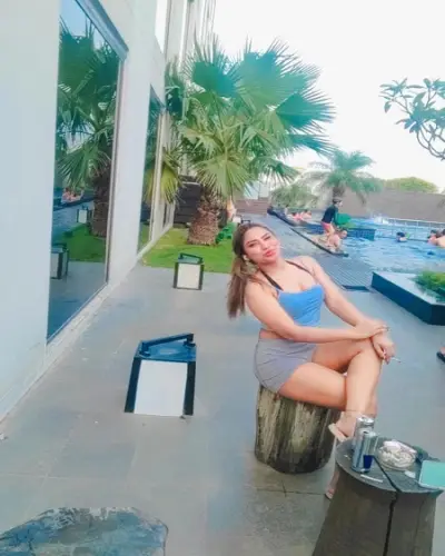 Escort Bhatwari